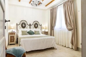 Desk, iron/ironing board, WiFi - Villa Fiume Few steps from the Beach (Grosseto)