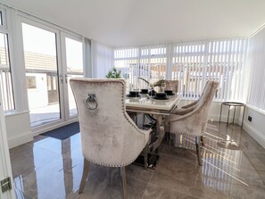 Dining - 1 Talbot Drive (Holywell)