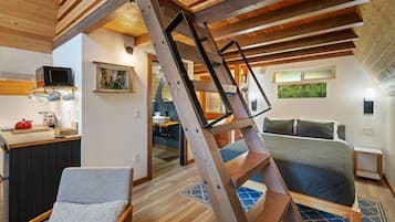 Luxe huisje, privébadkamer, uitzicht op tuin