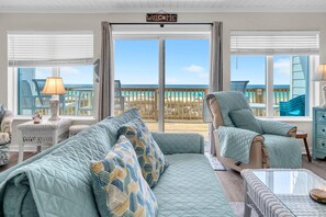 Apartment, Mehrere Betten (Sands of Laguna B-1) | Wohnbereich