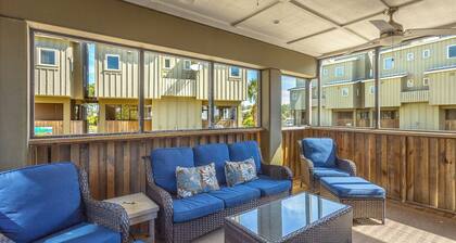 Cozy Condo with a river views