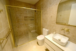 Shower, hair dryer - Queen Room Victor harbor (victor harbor)