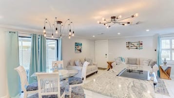 Apartamento de lujo, 2 habitaciones, no fumadores, Se admiten mascotas | Interior