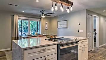 奢华公寓式客房, 2 间卧室, 无烟房, 允许带宠物 | 私人厨房