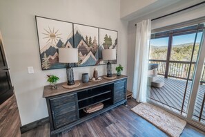 Interior - Whispering Pine Cabin at Tall Timbers Camp, Hollister MO (Hollister)