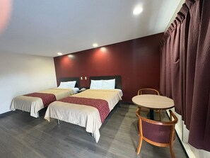 Chambre, 2 grands lits, non-fumeur