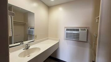 Rom, 1 kingsize-seng, ikke-røyk | Bad