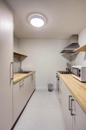 Two Bed Room Apartment ( 4 Guest) - Stylish 2BR Apartment in Leicester Square (London)