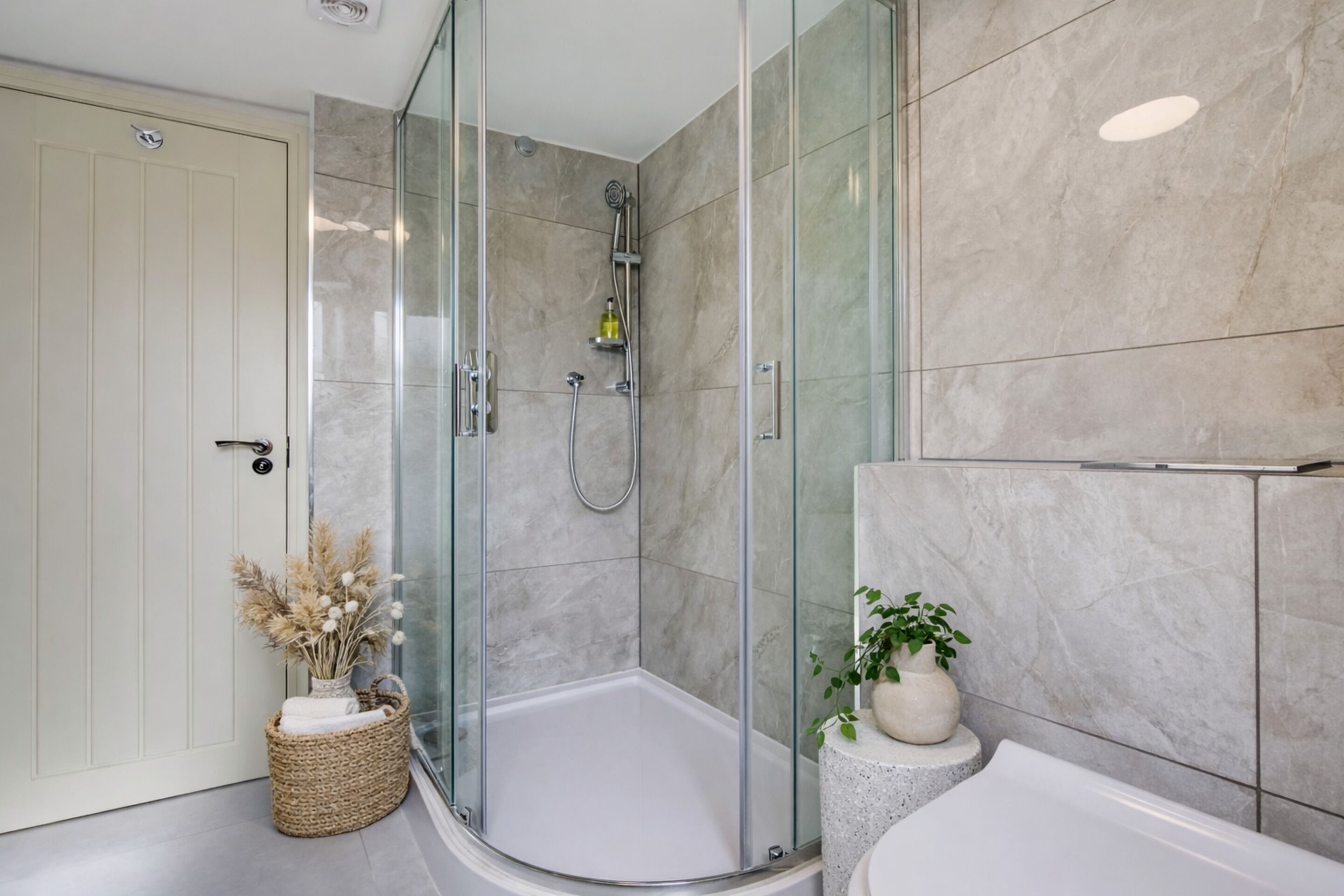 Two Bed Room Apartment ( 4 Guest) | Bathroom