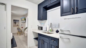 Coffee/tea maker, fridge, microwave, oven - Bright Studio | Walk to Downtown Lake Worth (Lake Worth Beach)
