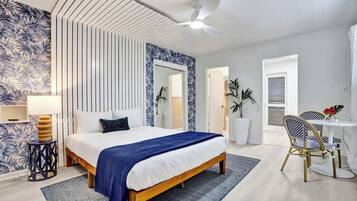 4 bedrooms, desk, iron/ironing board, travel crib