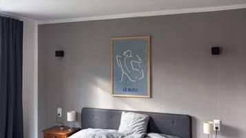 2 Schlafzimmer, Schreibtisch, kostenloses WLAN, Bettwäsche