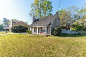 Exterior - Prime Location-5 Min to Augusta National Golf Club (Augusta)