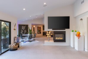 Interior - Casa Dona by Oraklus (Beverly Hills)