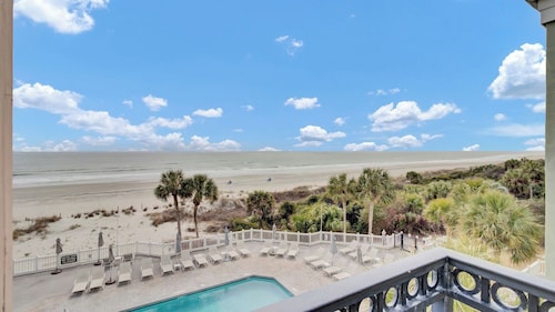 110 Grand Pavilion by Avantstay Direct Access To Grand Pavilion Boardwalk