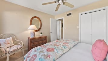 Rumah, Beberapa Tempat Tidur, hot tub, pemandangan samudra (CLAYTON STREET 16A)