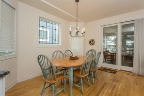 獨棟房屋, 多張床, 壁爐, 海景 (ST LOUIS STREET 8)