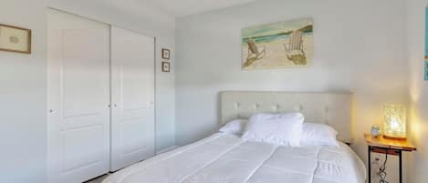 Condo, Multiple Beds, Kitchen (PALM DRIVE 36525 #5203)