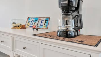 Apartment, Mehrere Betten, Küche (PALM DRIVE 36525 #5203) | Innenbereich