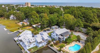Snug Harbor 7