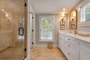 House, Multiple Beds, Patio, City View (SUSSEX STREET 50) | Bathroom - Sussex Street 50 (Rehoboth Beach)