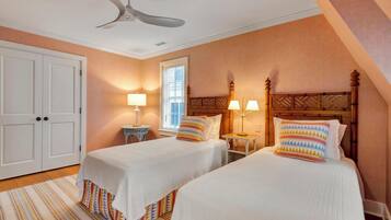 House, Multiple Beds, Patio, City View (SUSSEX STREET 50)