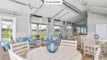 Ferienhaus, Mehrere Betten, Poolzugang (BENJAMIN RUSH DRIVE 35727) | Speisen