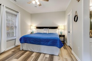 Condo, nhiều giường, bếp, quang cảnh hồ bơi (CASCADE LANE 515)