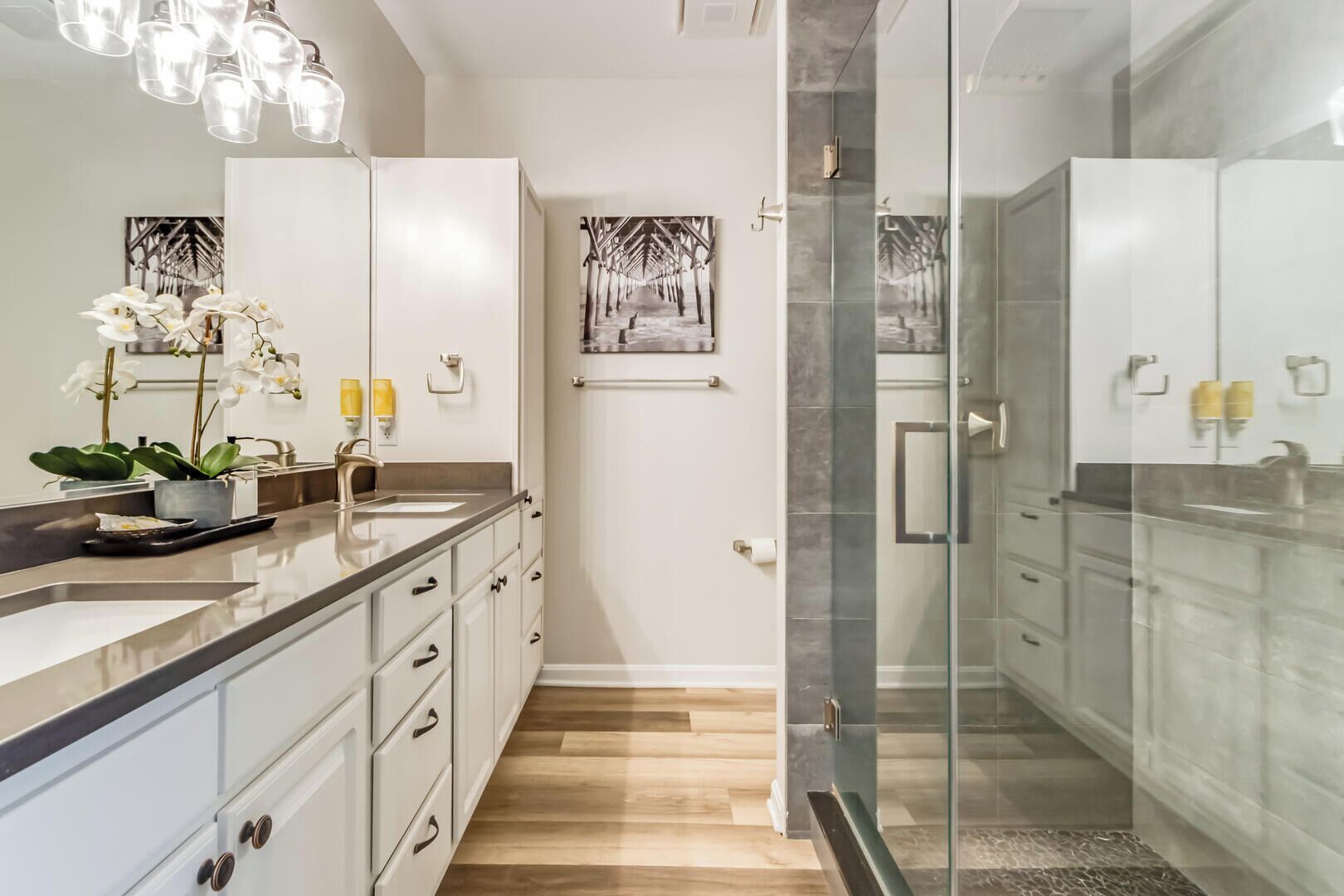 Condo, Multiple Beds, Kitchen, Pool View (CASCADE LANE 515) | Bathroom | Towels