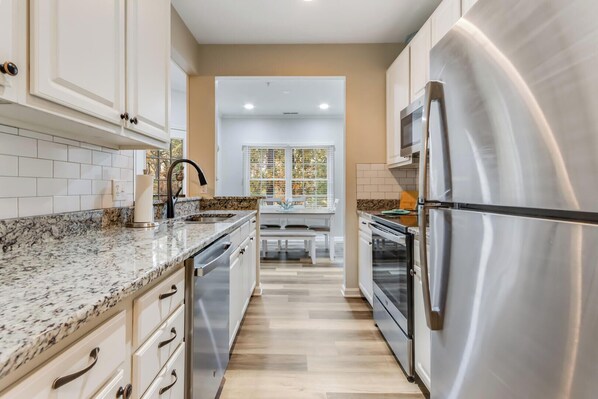 Condo, Multiple Beds, Kitchen, Pool View (CASCADE LANE 515) | Private kitchen - Cascade Lane 515 (Rehoboth Beach)