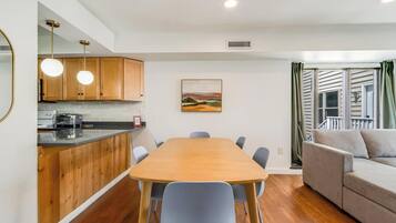 Leilighet, flere senger, kjøkken, byutsikt (OCEAN WINDS 5) | Innvendig