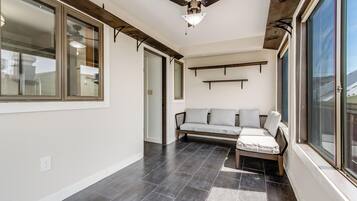 Condo, Multiple Beds, Kitchen, City View (OCEAN WINDS 5) | Interior