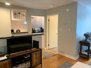 Leilighet, flere senger, kjøkken, byutsikt (MARYLAND AVENUE 58 #5) | Innvendig