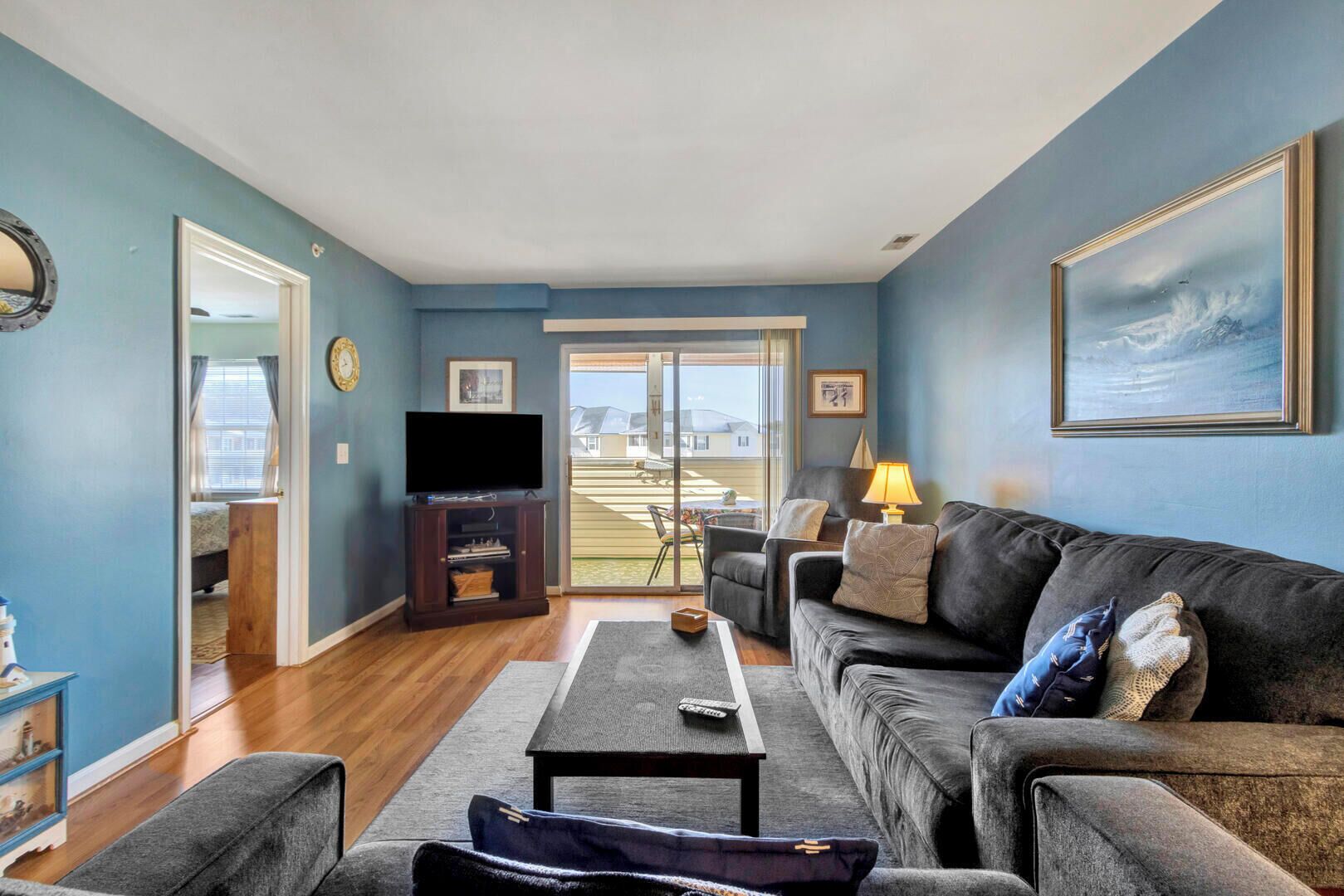 Condo, Multiple Beds, Kitchen, Pool View (PALM DRIVE 36525 #5304) | Living area