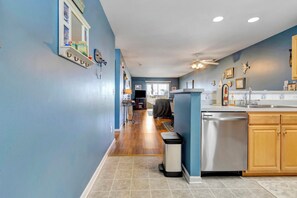 Condo, Multiple Beds, Kitchen, Pool View (PALM DRIVE 36525 #5304) | Interior - Palm Drive 36525 #5304 (Rehoboth Beach)