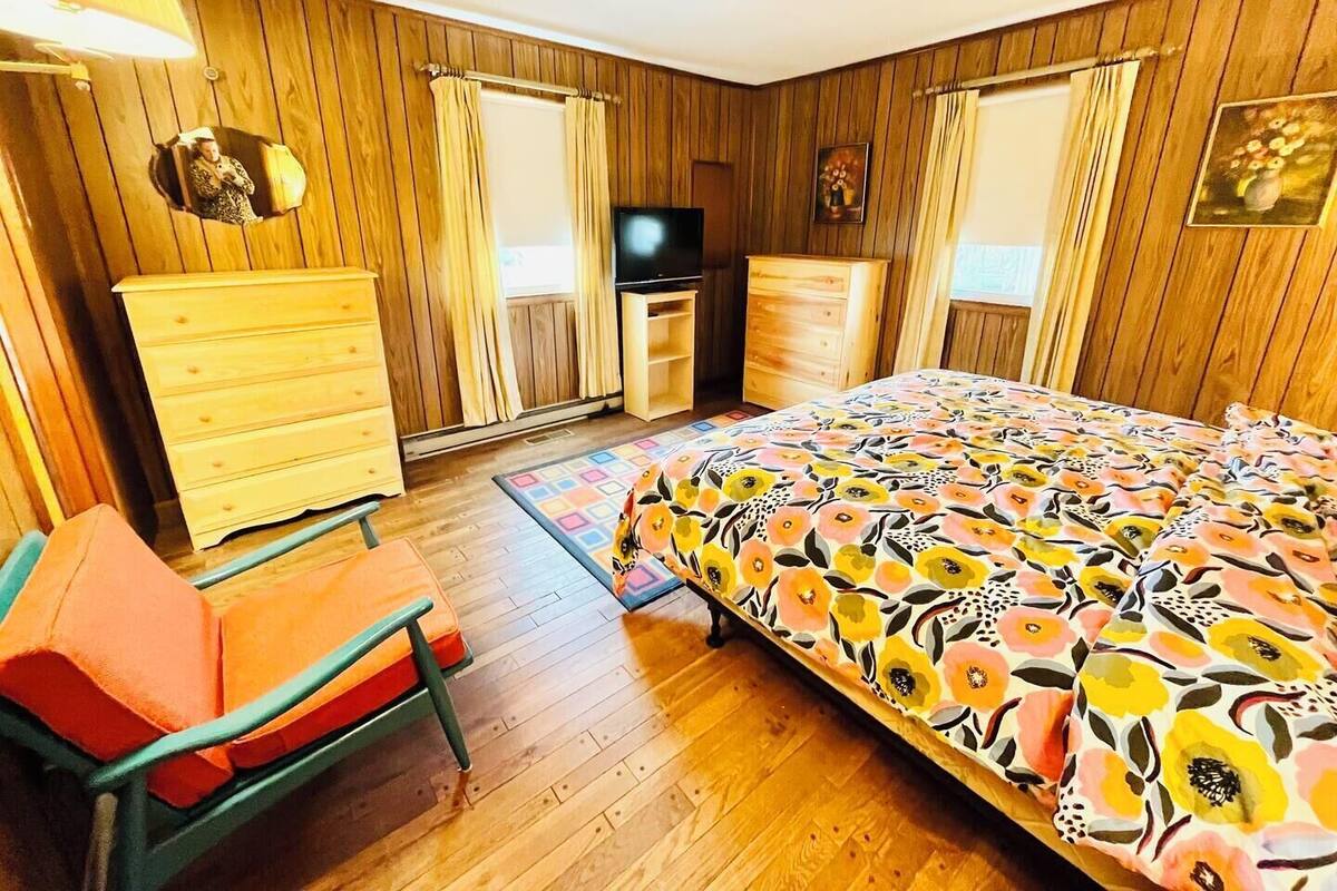 House, Multiple Beds, Kitchen, Garden View (CARLA AVENUE 300)