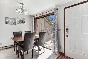 Dining - Whitefish Condo w/ Hot Tub Near Ski Resort (Whitefish)