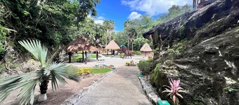 Cozy Home with Private Pool | 2BD 3BR