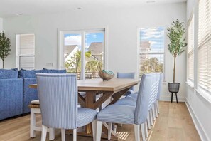 Dining - Casa Blanca Sol Luxe Sea View House w Pool (Surfside Beach)