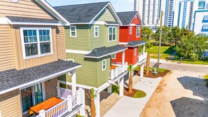 Exterior - Emerald Horizon New Beach House Free Pets (Myrtle Beach)