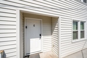 Exterior detail - Sunset Retreat in the Heart of Myrtle Beach (Myrtle Beach)