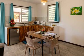 Studio Tiêu chuẩn | Khu ăn uống