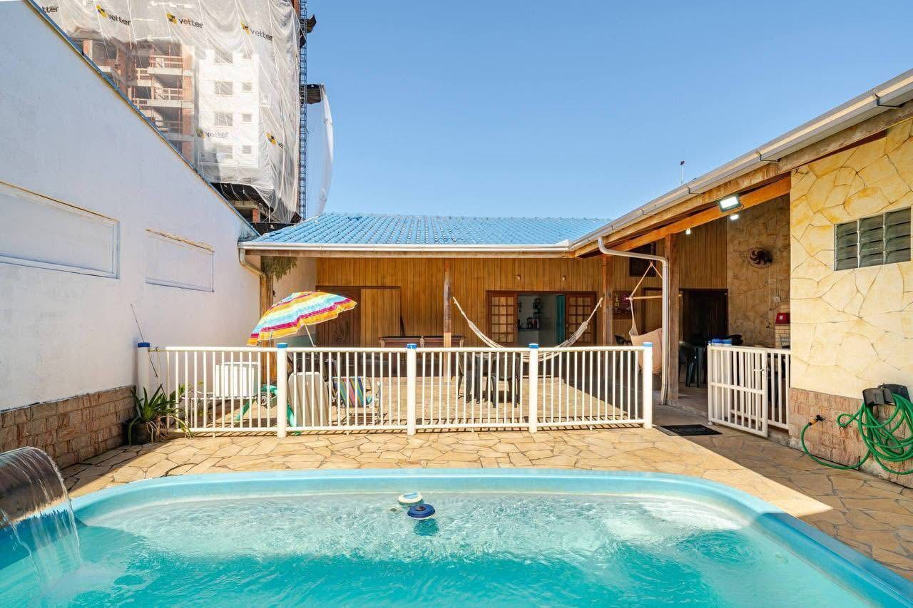 Piscine couverte
