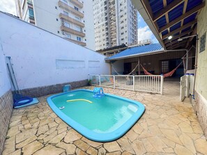 Baignoire à remous extérieure