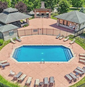 Outdoor pool - • Bressingham Place • Prime Location • Pool (Bloomington)