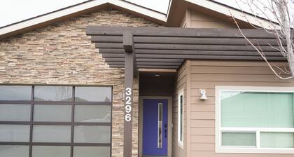 Charming CDA Retreat With Short Walk to Coffee & Riverfront