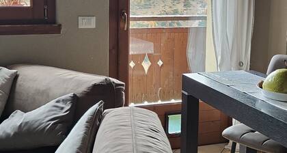 PeakView Mansarda Vacanze a Livigno 2123 slm - L'emozione di toccare il cielo!