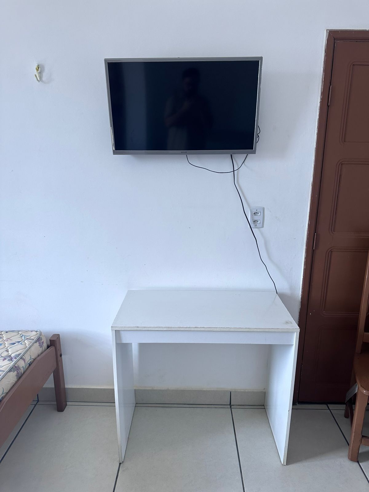 Basic Single Room, 1 Twin Bed, Non Smoking, Housekeeping | Desk, laptop workspace, free WiFi