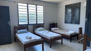 Basic-Einzelzimmer, 1Â Einzelbett, Nichtraucher, Zimmerreinigung