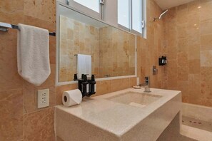 Shower, shampoo - Apartment Beachfront view. (Puerto Escondido)